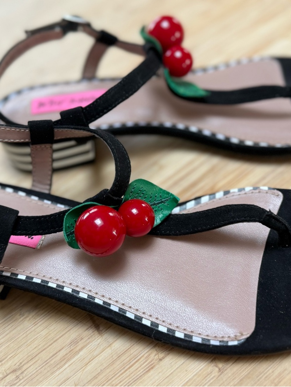 Betsey Johnson sandals - Picture 2 of 5